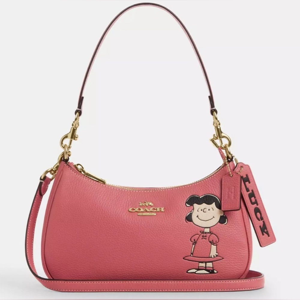 New Coach Coach X Peanuts Teri Shoulder Bag With Lucy # CBM32